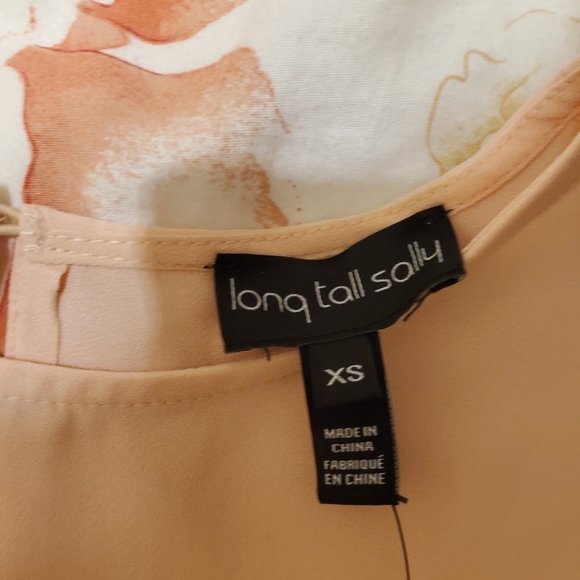 Scallop Edge Top - Picture 4 of 5